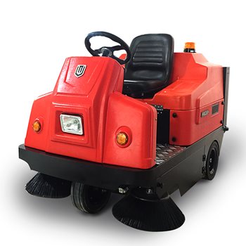 环保型W1350驾驶式电动扫地机 天津扫地机